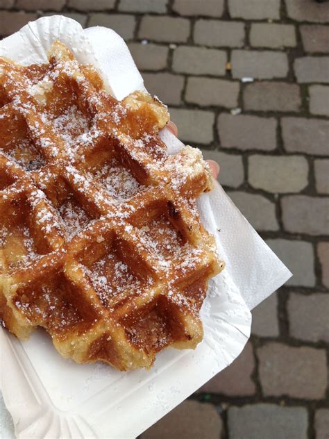 the history and origin of belgian waffles
